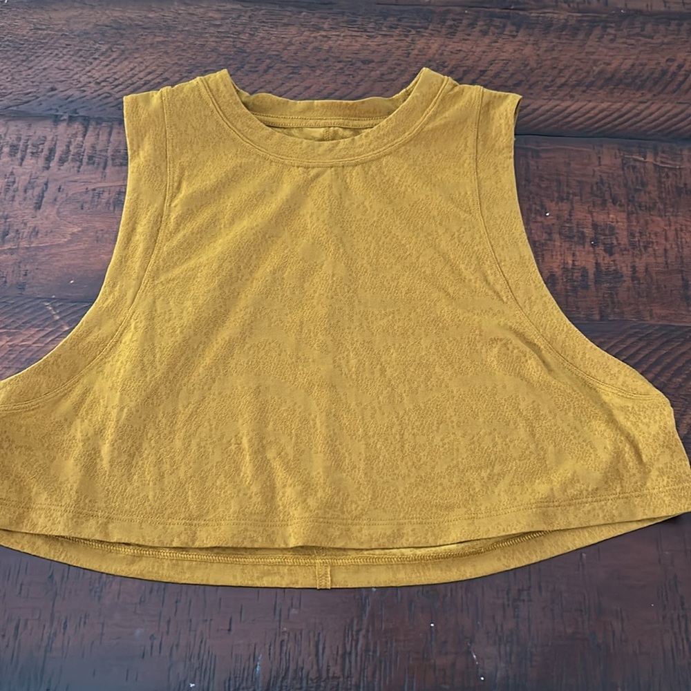 Lululemon Mustard Cropped Tank